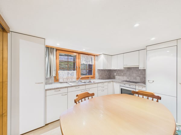 Neu renovierte 1.5-Zimmer Wohnung im stilvollen Altbau in Degersheim 2