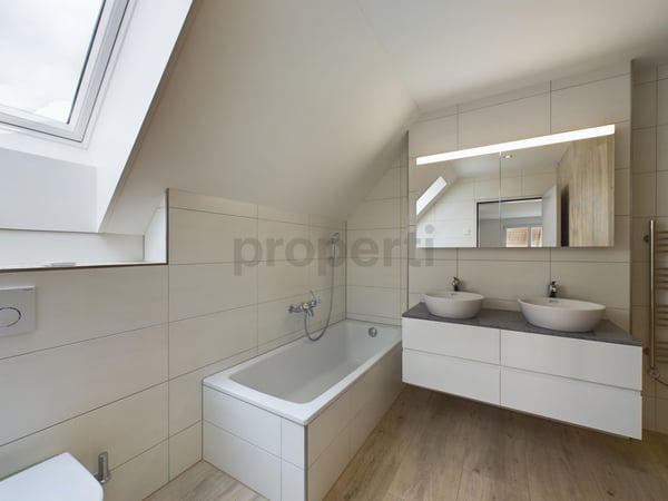 Grosszügige 1.5-Zimmer-Attikawohnung mit traumhafter See- & Bergsicht in Hausen am Albis 6