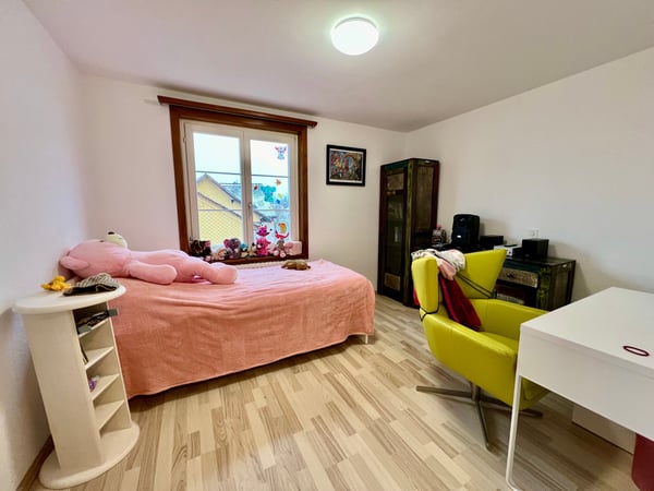 Ruhige 1.5-Zimmer Wohnung mit idealer Lage nahe Zentrum von Bürglen 7