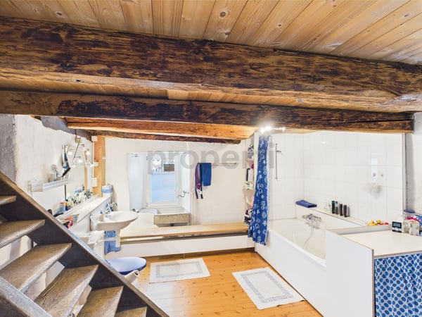 Verzauberndes und liebevoll gepflegtes Einfamilienhaus für Famiien auf 4 grosszügigen Etagen 9