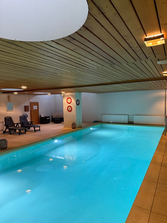 Charmant studio avec terrasse et jardin à Crans-Montana 10