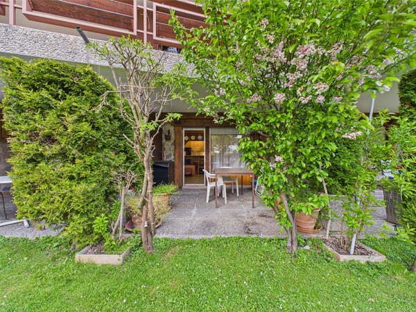 Charmant studio avec terrasse et jardin à Crans-Montana 8