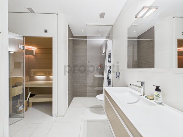 Modernes und sonniges Wohnungserlebnis im Metropolitan komplett möbliert 1