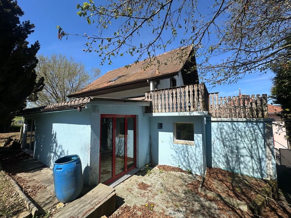 Renovationsbedürftiges 1-Zimmer-Einfamilienhaus mit separatem 2.1-Zimmer-Tiny House 7