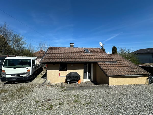 Renovationsbedürftiges 1-Zimmer-Einfamilienhaus mit separatem 2.1-Zimmer-Tiny House 9