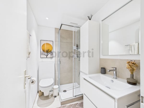 Elegante 1-Zimmer-Altbauwohnung, kernsaniert und lichtdurchflutet 8