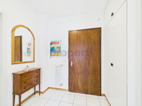 Appartamento in posizione centrale a Minusio con vista lago 8