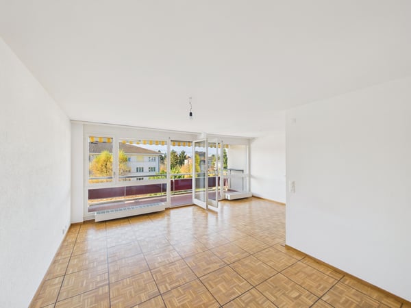 Appartement moderne et lumineux de 1.5 pièces avec balcon et piscine 2