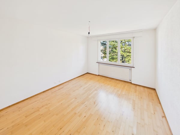 Appartement moderne et lumineux de 1.5 pièces avec balcon et piscine 6