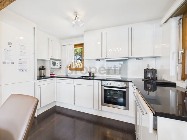 Affascinante villa con appartamento per ospiti e vista panoramica sul Lago Maggiore 5