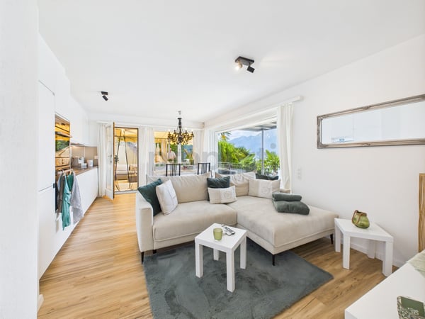 Affascinante villa con appartamento per ospiti e vista panoramica sul Lago Maggiore 4