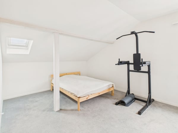 Charmante 1.5-Zimmer Dachwohnung in Lyss 5