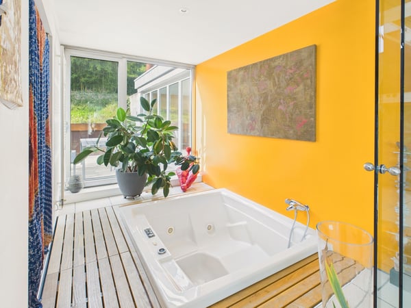 Splendida Villa contemporanea nel verde di Arosio,2 locali comfort, luce e natura in perfetta armonia 12