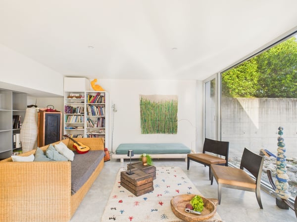 Splendida Villa contemporanea nel verde di Arosio,2 locali comfort, luce e natura in perfetta armonia 8