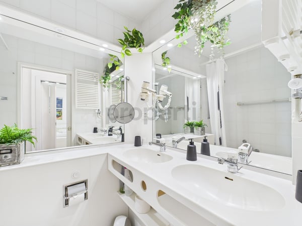 Appartamento 1.5 locali con vista lago e piscina condominiale  ideale come residenza primaria, secondaria o investimento per affitti brevi! 6