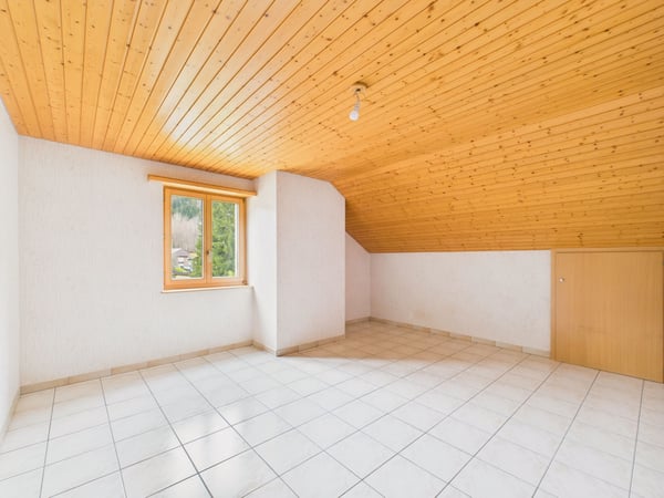 Spacieux 1.5 pièces  appartement élégant proche écoles et transports, Val-de-Travers 6