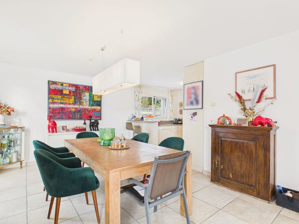 Schöne 1.5-Zimmer-Maisonette-Wohnung in der Forch  Wohnen mit unverbaubarer Aussicht 7