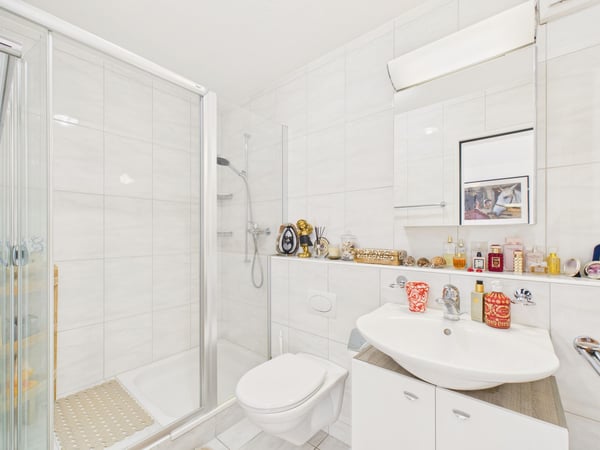 Schöne 1.5-Zimmer-Maisonette-Wohnung in der Forch  Wohnen mit unverbaubarer Aussicht 9