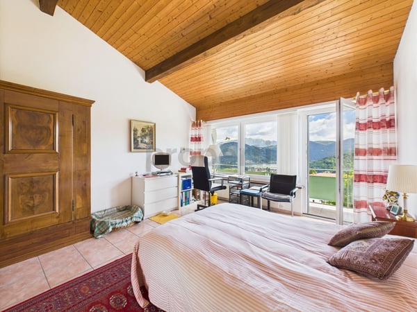 Traumhafte Villa in Pura mit herrlichem Seeblick und privatem Pool  Splendida villa a Pura con magnifica vista lago e piscina privata 6