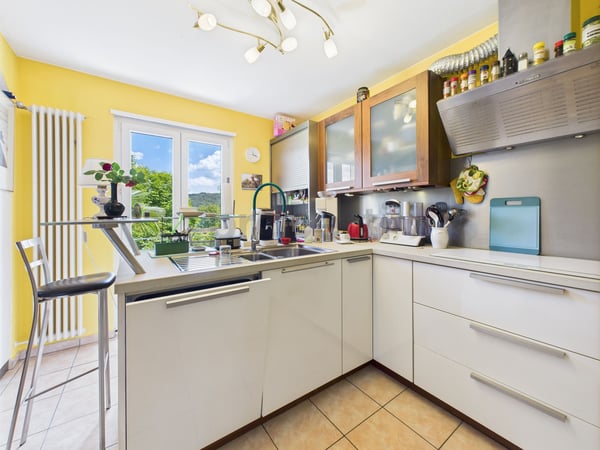 Traumhafte Villa in Pura mit herrlichem Seeblick und privatem Pool  Splendida villa a Pura con magnifica vista lago e piscina privata 4