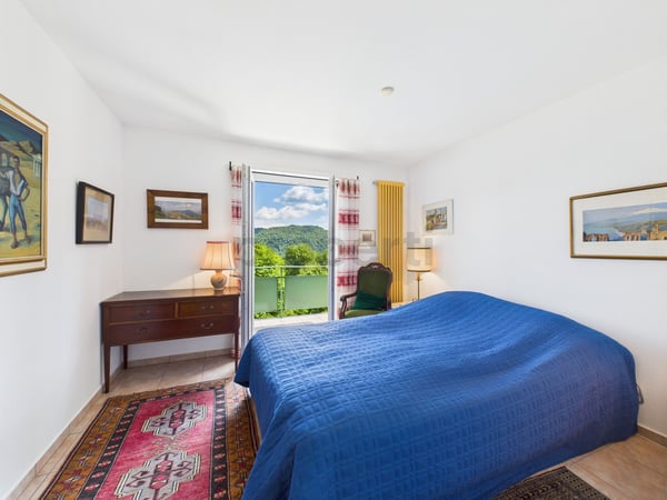 Traumhafte Villa in Pura mit herrlichem Seeblick und privatem Pool  Splendida villa a Pura con magnifica vista lago e piscina privata 7