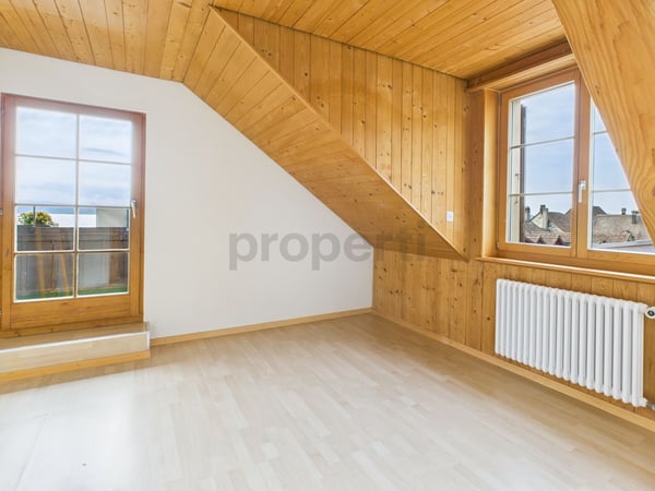 Charmante 1.5-Zimmer Wohnung mit Galerie und Seeblick in Twann 9