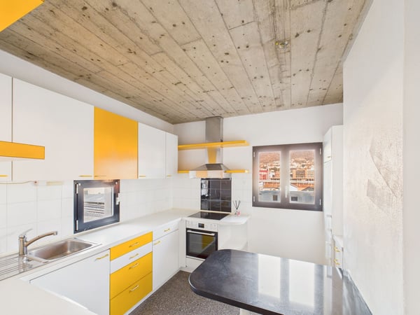 Elegante villa bifamiliare a Chiasso, Canton Ticino 6