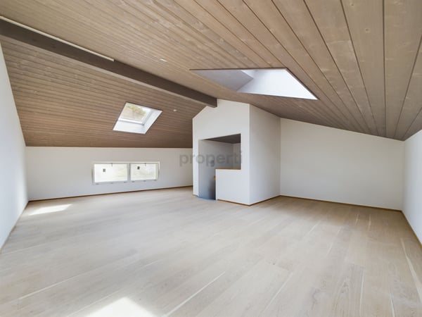 Charmante und moderne 1.5-Zimmer-Maisonette in idyllischer, ländlicher Umgebung in Wyningen 4