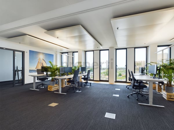 Modernes und helles Büro in Oerlikon an bester Lage 4