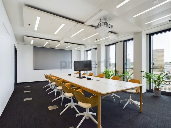 Modernes und helles Büro in Oerlikon an bester Lage 8