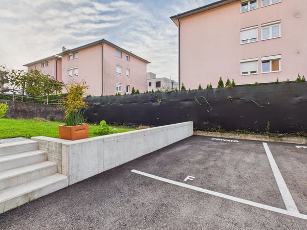 Luminoso e centrale appartamento di 1.5 locali a Pregassona, Lugano 11