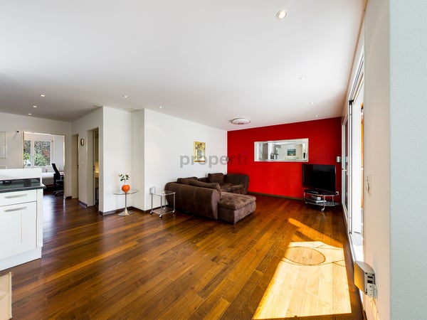 Möblierte Wohnung mit 1.5 Zimmern in ZH  Charmant und Zentral in bester Lage 2