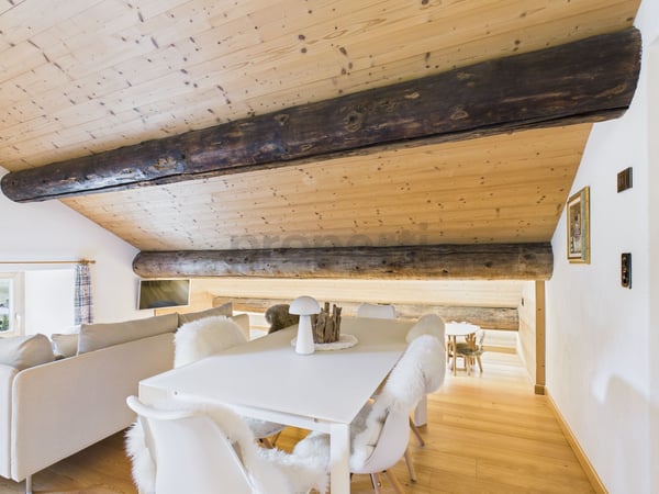 Tradition trifft Komfort: 1.5 Zimmer Zweitwohnung in Nufenen  naturverbunden und doch modern 2