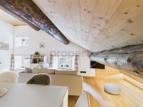 Tradition trifft Komfort: 1.5 Zimmer Zweitwohnung in Nufenen  naturverbunden und doch modern 4