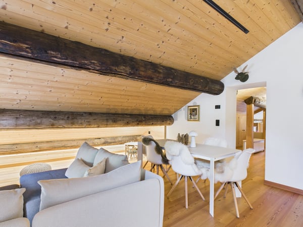 Tradition trifft Komfort: 1.5 Zimmer Zweitwohnung in Nufenen  naturverbunden und doch modern 1