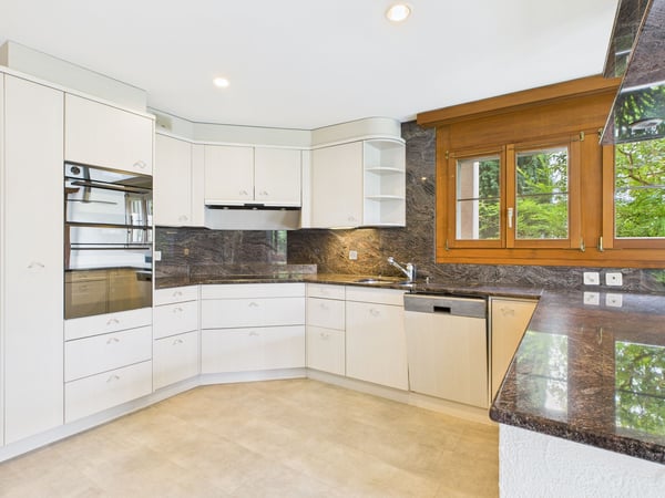 1.5-Zimmer-Einfamilienhaus in Knonau  modernes Wohnen mit Gartenidylle 2