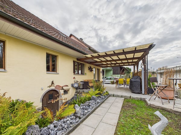 Grosszügiges Einfamilienhaus mit Garten in Koblenz 11