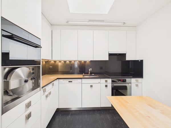 Charmantes 1.5-Zimmer-Etagenhaus am Sonnhaldenweg in Wittenbach 2