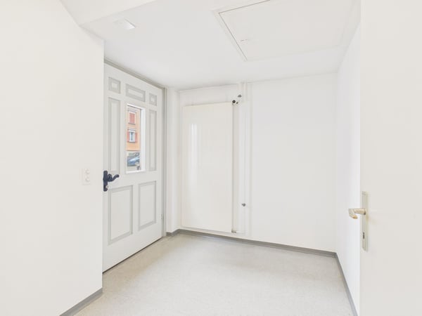 Grosszügiges 1.5-Zimmer Einfamilienhaus in Kirchberg SG 6