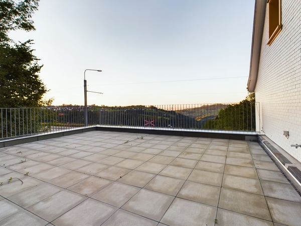 Attraktives Wohnhaus in begehrter Trogener Lage  Ihre solide Investitionsmöglichkeit 11