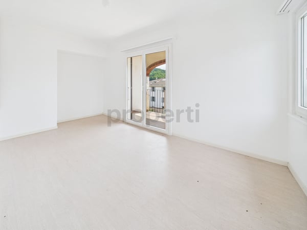 Casa 4 locali dal fascino autentico nel borgo storico di Novaggio con vista panoramica e vista lago 10