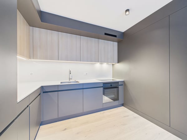 Moderne 2.5-Zimmer Wohnung mit Balkon in Chur 2