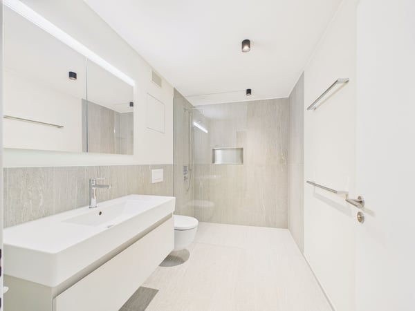 Moderne 2.5-Zimmer Wohnung mit Balkon in Chur 8