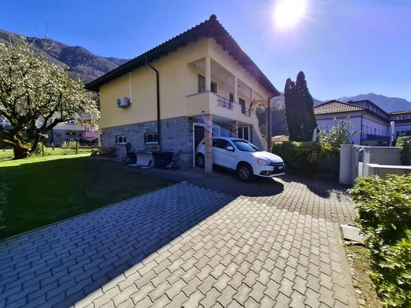 Casa unifamiliare con 2.5 locali a Cadenazzo  Spazio e comfort in una posizione centrale 6