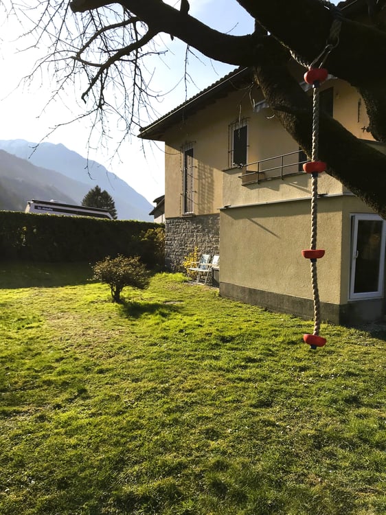 Casa unifamiliare con 2.5 locali a Cadenazzo  Spazio e comfort in una posizione centrale 7