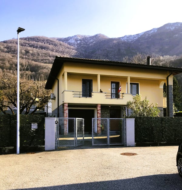 Casa unifamiliare con 2.5 locali a Cadenazzo  Spazio e comfort in una posizione centrale 1