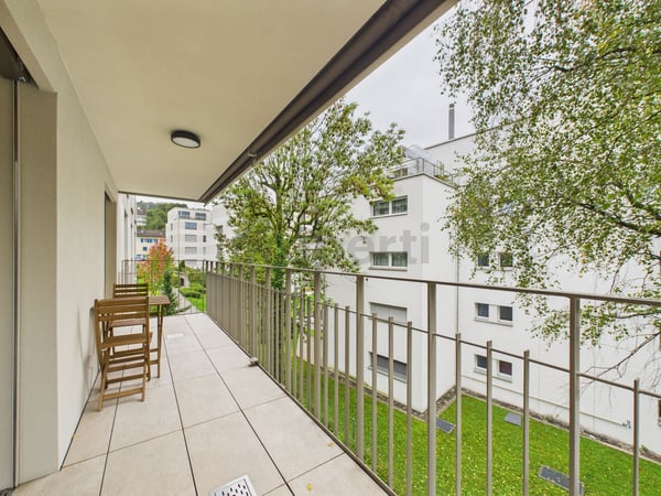 Moderne 1.5-Zimmer-Wohnung mit Balkon im Herzen von Zürich 6