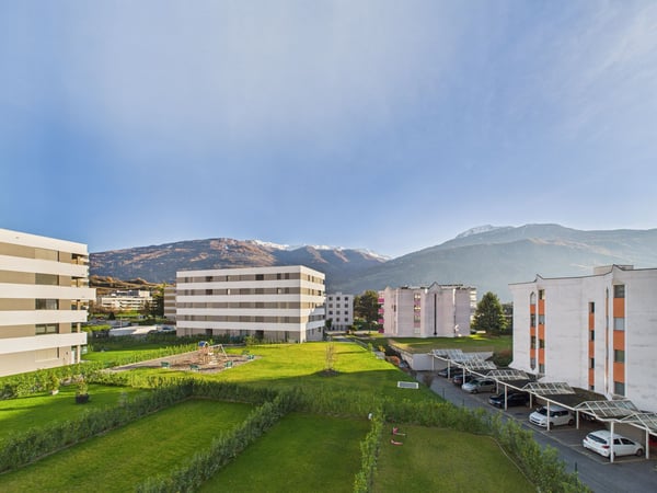 Trésor de vie moderne à Conthey avec vue imprenable sur les Alpes 10