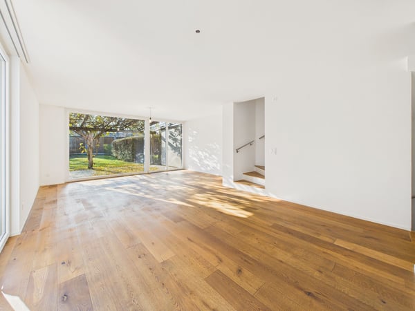 Modernisiertes Familienhaus an zentraler Lage: Raum für Ihre Zukunft! 2