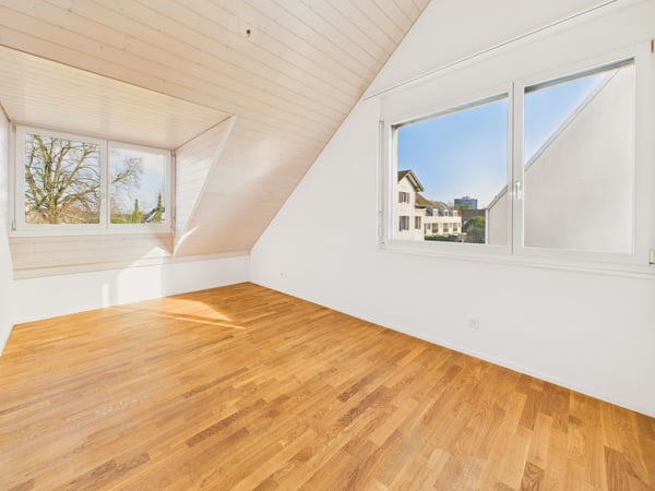 Modernisiertes Familienhaus an zentraler Lage: Raum für Ihre Zukunft! 9